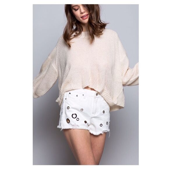 WHITE Distressed Jean shorts - Picture 5 of 14